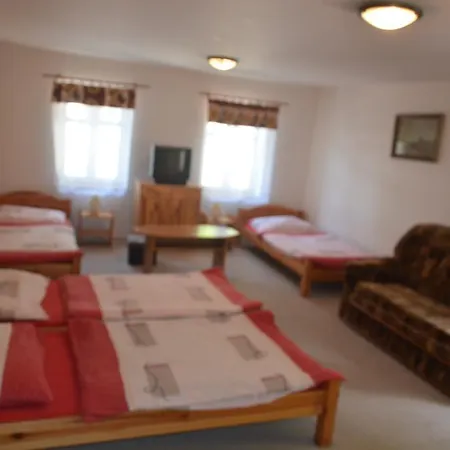 بيت ضيافة Jizerka Kořenov