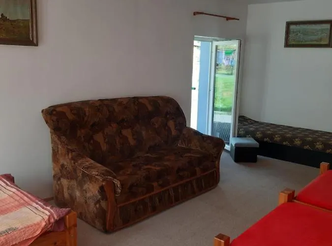 Jizerka Guest house Korenov